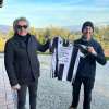 Ligabue in visita in Friuli: la foto con la maglia dell’Udinese