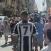 In giro per La Valletta con la maglia di Amoroso: paparazzato un tifoso dell'Udinese