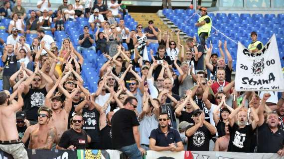 Numerosi i tifosi a Benevento: prevista protesta contro squadra e società