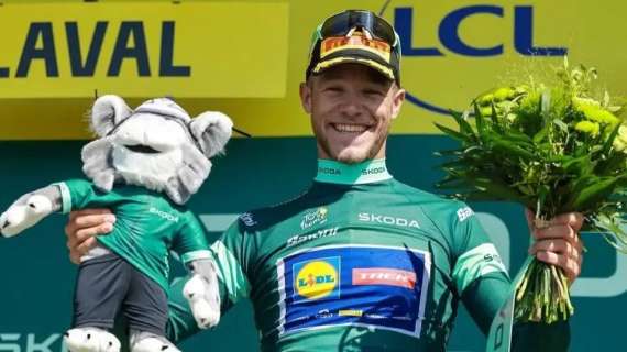 Tour de France: i quotidiani celebrano la vittoria di tappa di Jonathan Milan
