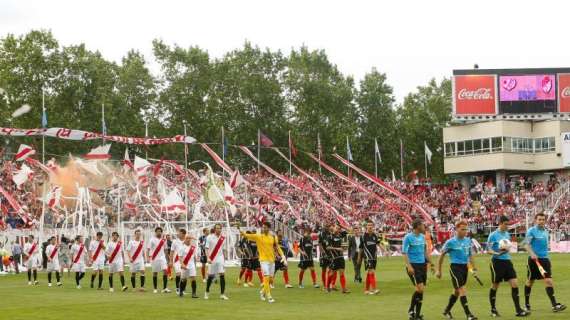 Il Granada ci crede nelle salvezza: più di mille tifosi a sostenere la squadra all'allenamento 