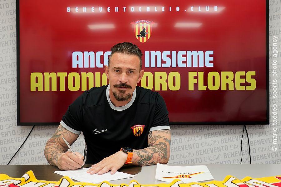 Floro Flores rinnova con il Benevento: guiderà la squadra in Serie B