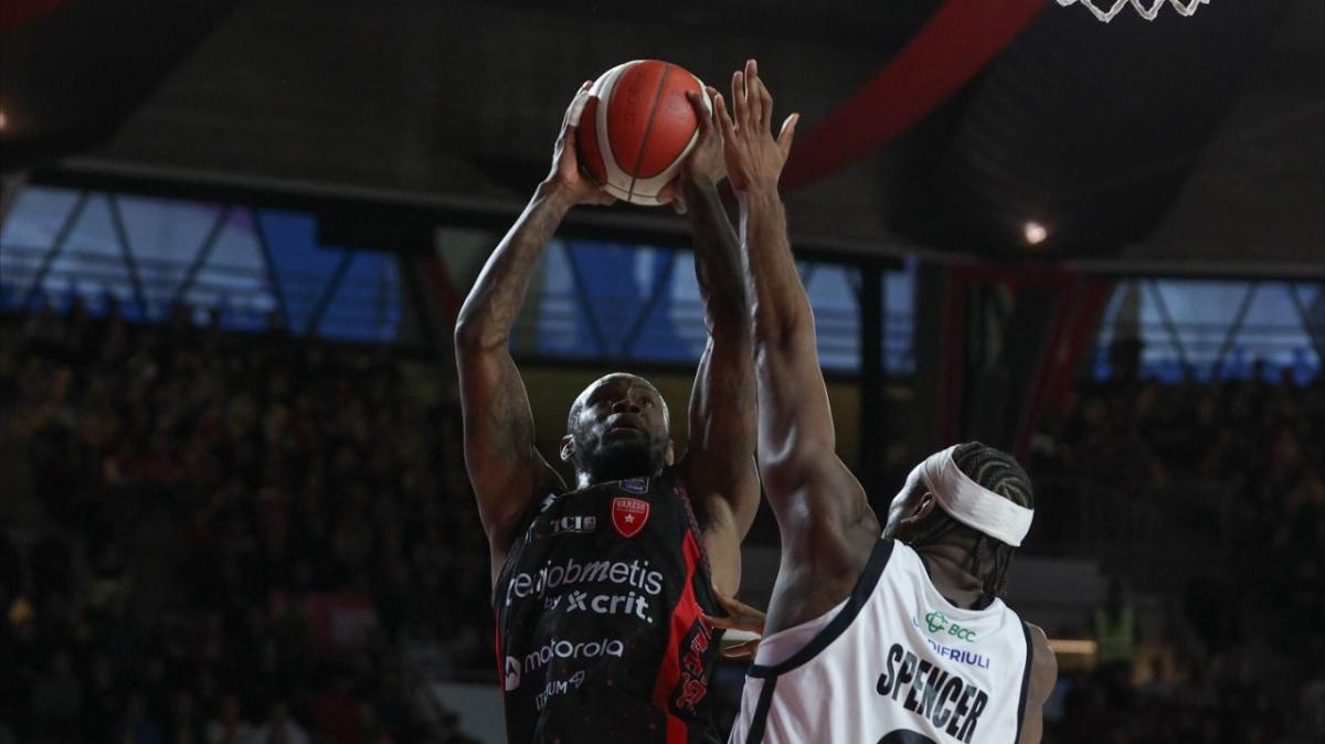 LBA, le decisioni del Giudice Sportivo: deplorazione per Moore di Varese