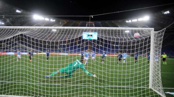 Il posticipo: naufragio Inter, la Lazio vince 2-0