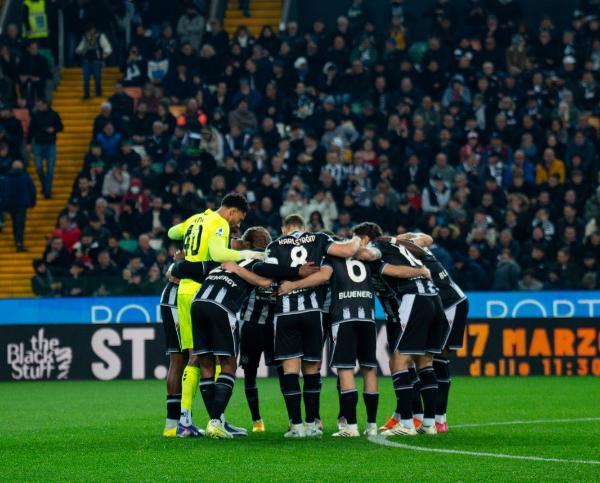 Razzismo nei confronti di Davis e Kamara: la nota dell'Udinese