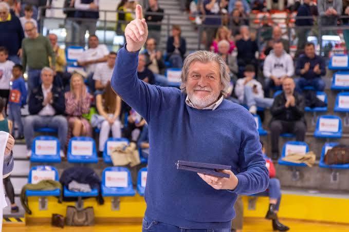 Bettarini: "L'Apu Udine ha una grande organizzazione difensiva. Il derby? Partirei dalle cose semplici"