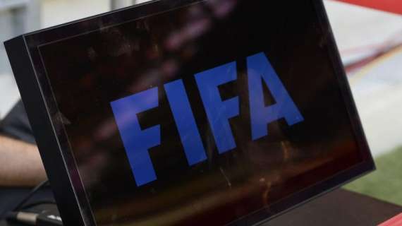Linee guida della FIFA: contratti allungati, finestra mercato nella pausa tra le stagioni