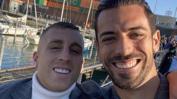 Deulofeu vicino all'amico Marì