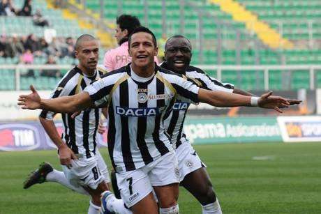 27 febbraio 2011 Palermo-Udinese 0-7: nove anni fa la storica vittoria firmata Di Natale e Sanchez