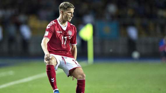Larsen in campo nella ripresa nell'amichevole della Danimarca contro la Germania 