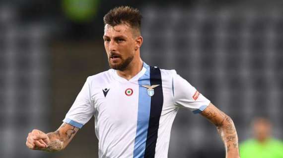 Tre sconfitte consecutive per la Lazio, la scossa social di Acerbi: "Restiamo concentrati"