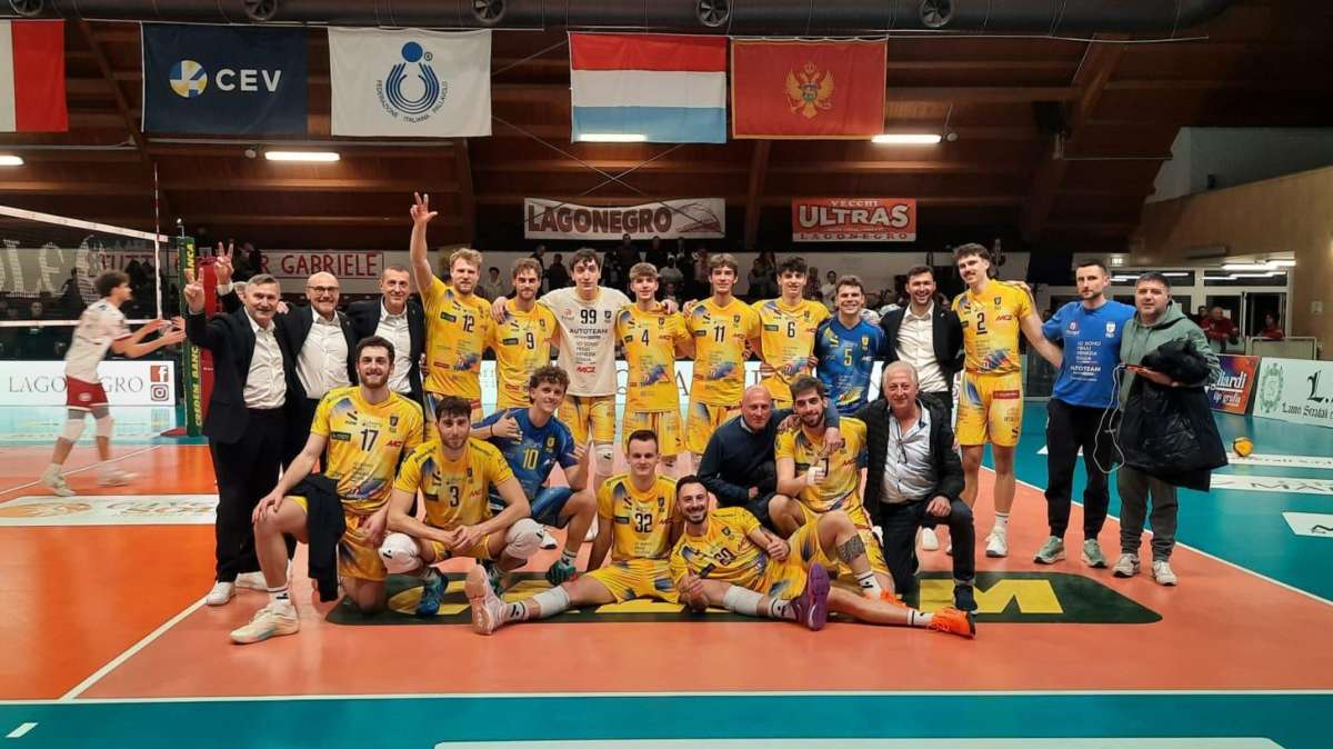 Tinet Prata in semifinale playoff: Lagonegro ko in rimonta, ora la sfida con Brescia