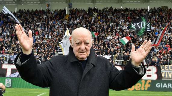 Lutto nel mondo del calcio: a 86 anni ci lascia Carlo Mazzone