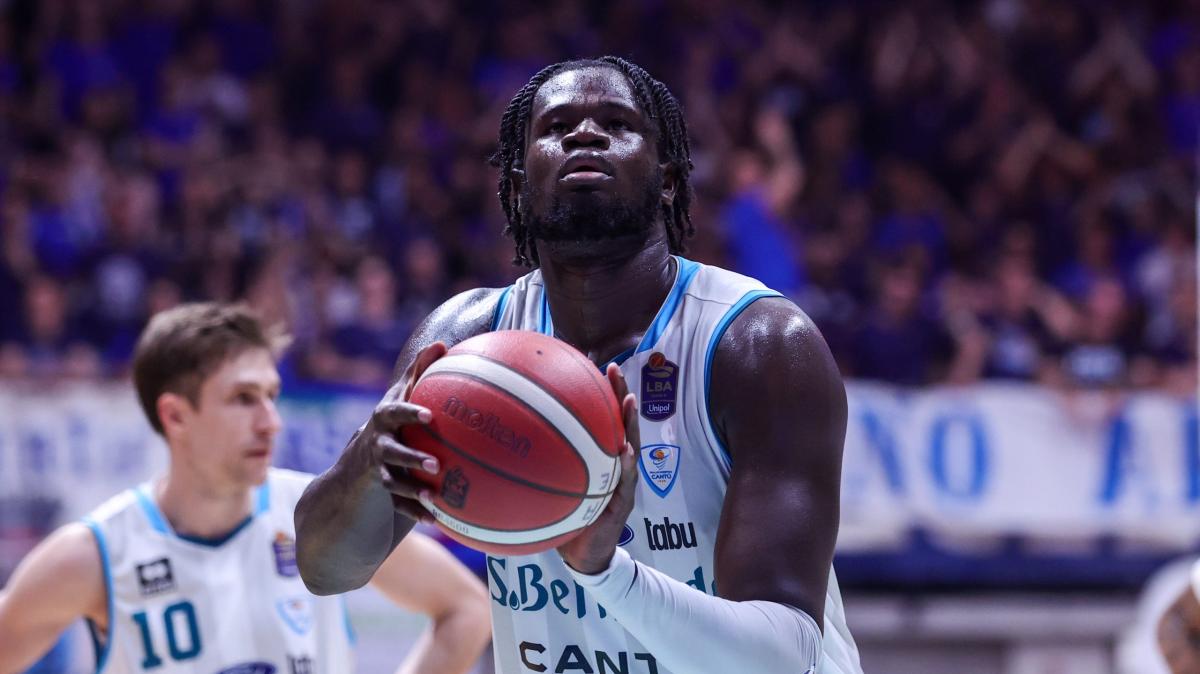 Pallacanestro Cantù, si ferma Ballo: è a rischio per l'APU Udine