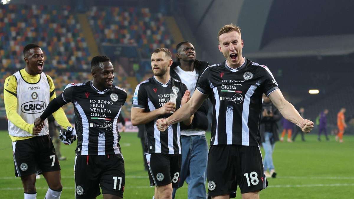 Riecco l'Udinese: 3-0 alla Fiorentina e fantasmi cancellati. Se giocasse sempre così...