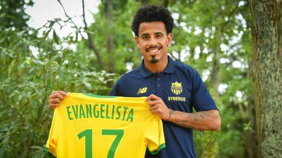 UFFICIALE - Evangelista ceduto al Nantes 