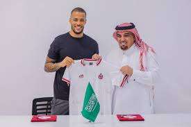 L'ex Udinese Troost-Ekong va in Arabia: ufficiale la firma con l'Al Kholood