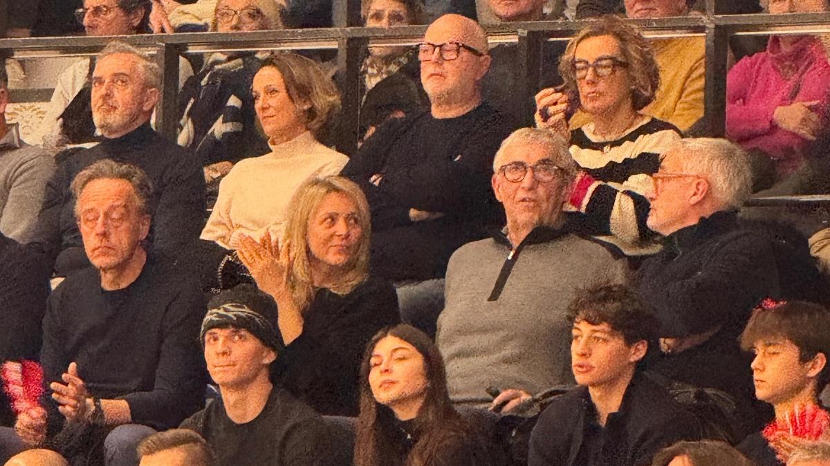 Dalla vittoria di Cento all'Apu, coach Pillastrini presente sugli spalti del PalaCarnera