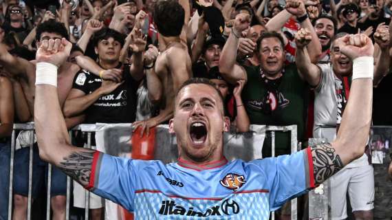 La Cremonese torna in Serie A dopo due anni di B: battuto lo Spezia 3-2