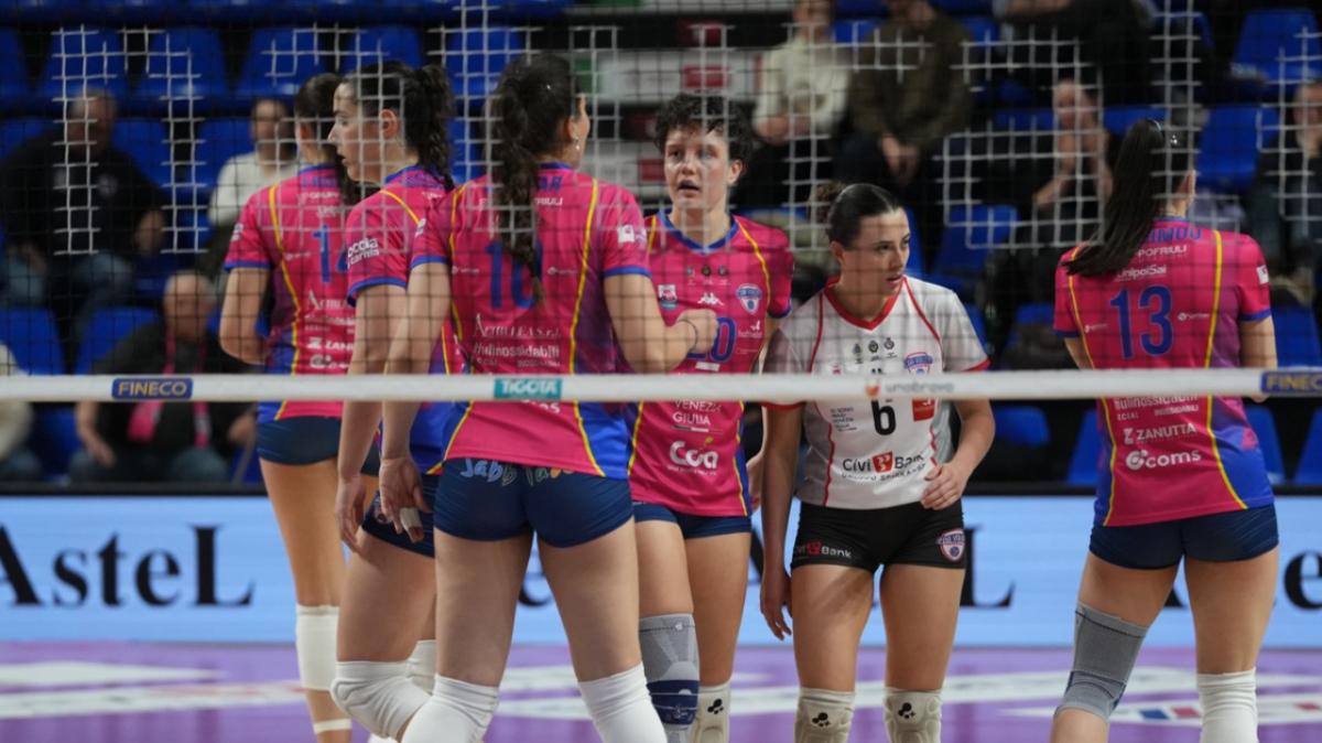 Pool Promozione A2, i risultati del turno infrasettimanale: Costa Volpino cade in casa, Brescia rimane in vetta