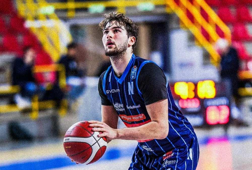 Guerri Napoli: Saccoccia va a Rimini, ritorno per Totè