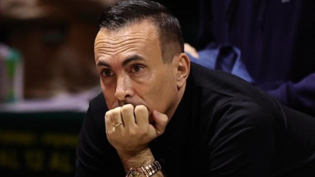 Antonini: "Ridateci tutto o ritiro la squadra". E intanto Trapani si qualifica alla Final Eight