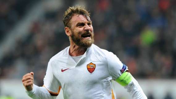 QUI ROMA - Fisioterapia per De Rossi, Totti lontano dal recupero