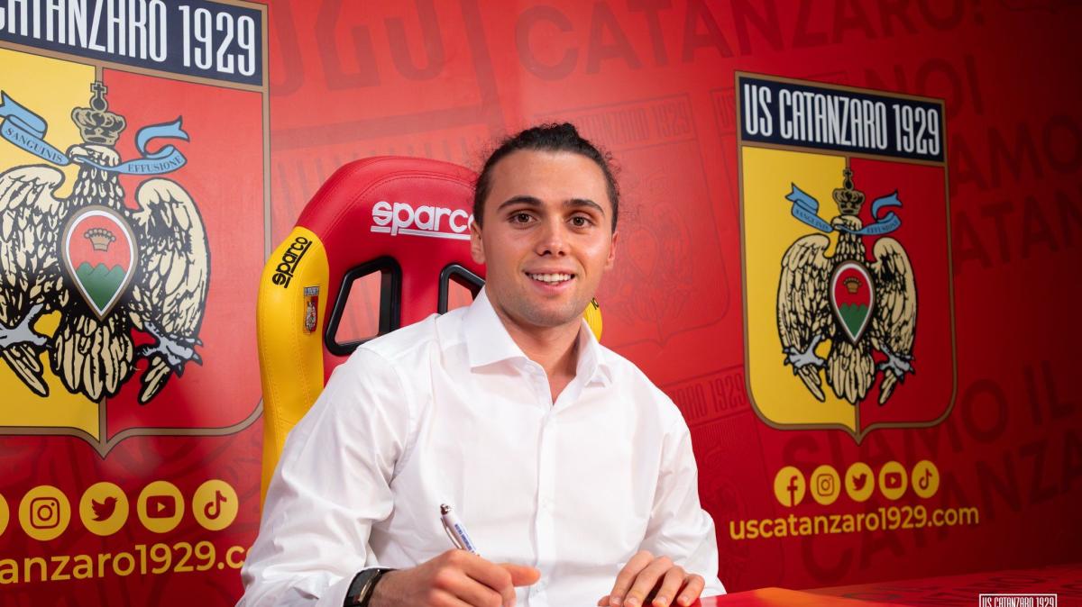 UFFICIALE - Gonçalo Esteves è un nuovo giocatore del Catanzaro