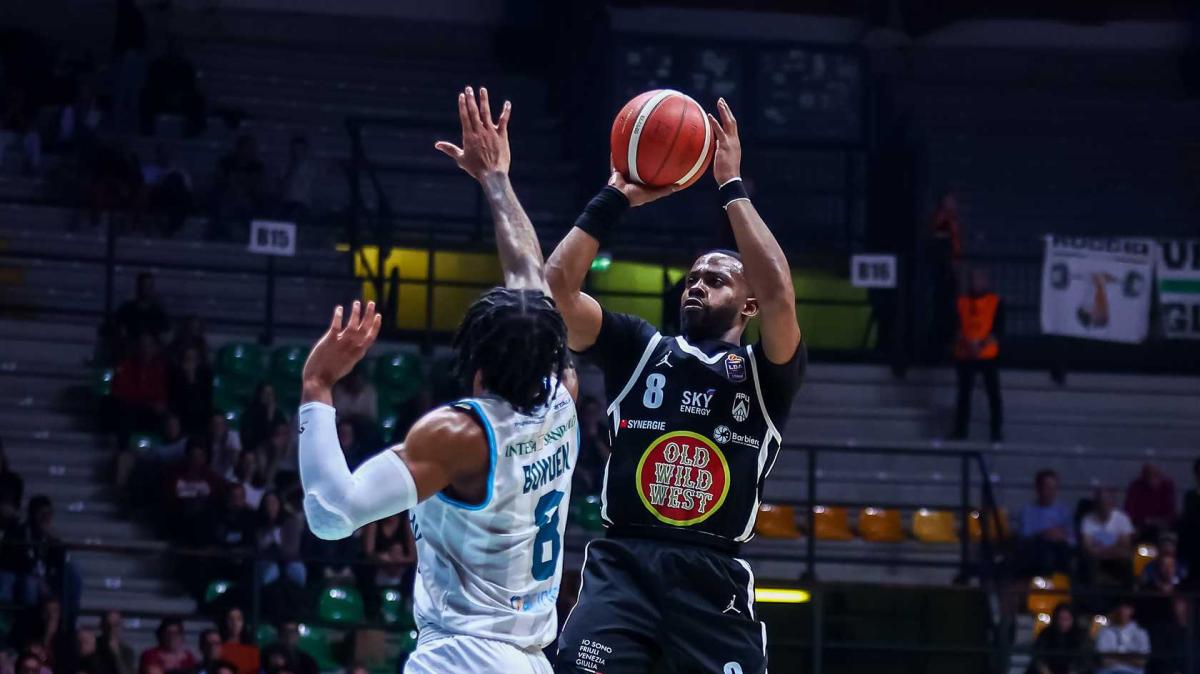 Apu Udine-Cantù: quando si incontrano storia, ambizione e passione, lo spettacolo è assicurato