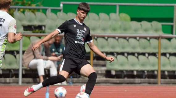 UFFICIALE - Udinese, ceduto De Paoli al Como in prestito con obbligo di riscatto