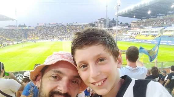 Uscire da scuola prima per andare a vedere Udinese-Roma. E' anche questa la passione per i colori bianconeri