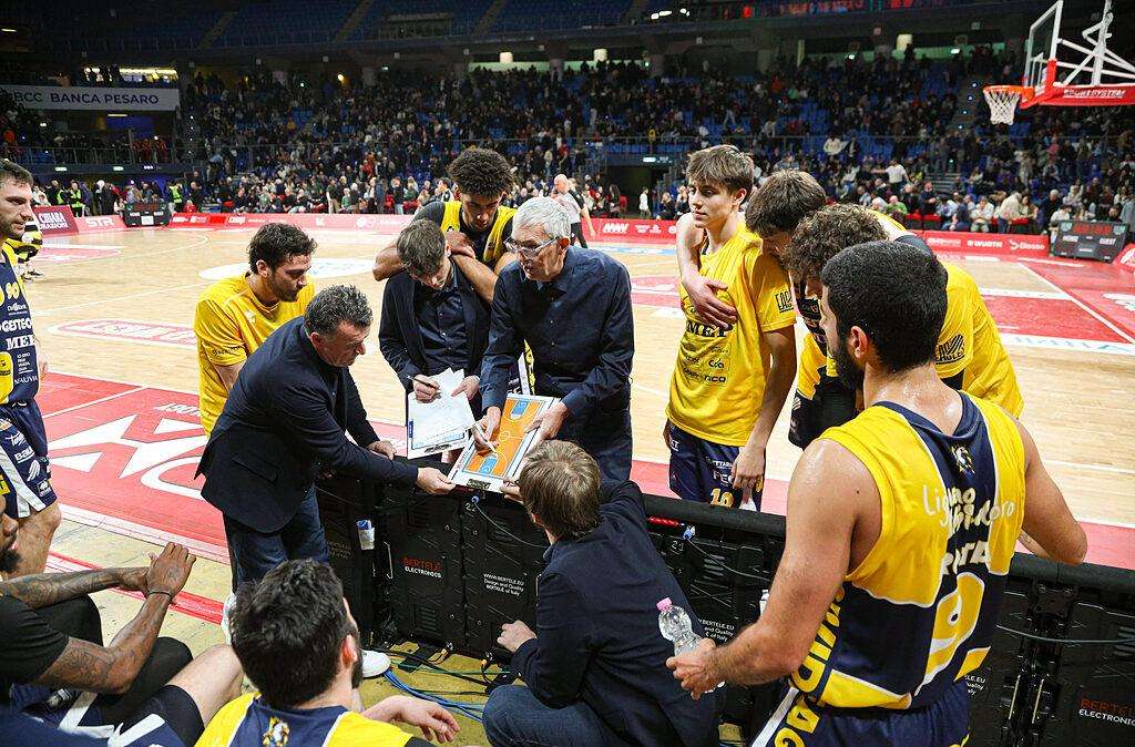 Real Sebastiani RietI-UEB Cividale 82-54, LE PAGELLE DELLE EAGLES: serata da dimenticare 