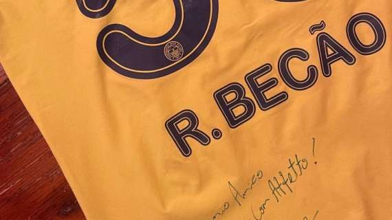 Regalo speciale di Becao per un ex compagno dell'Udinese 