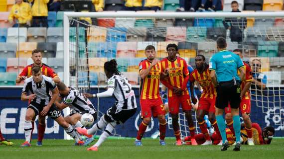 Udinese-Lecce 1-0, LE PAGELLE: Zemura, punizione da 3 punti. Bianconeri oltre le assenze