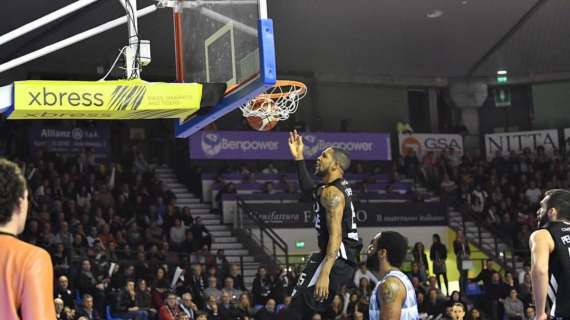 Apu Gsa-Bondi Ferrara 88-70, LE PAGELLE: la legge del Carnera non sbaglia, un'altra vittoria interna