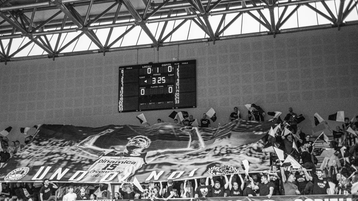 La Dinamo Gorizia soffre ma si prende gara 1 dei playoff: finisce 75 a 74 contro Gallarate