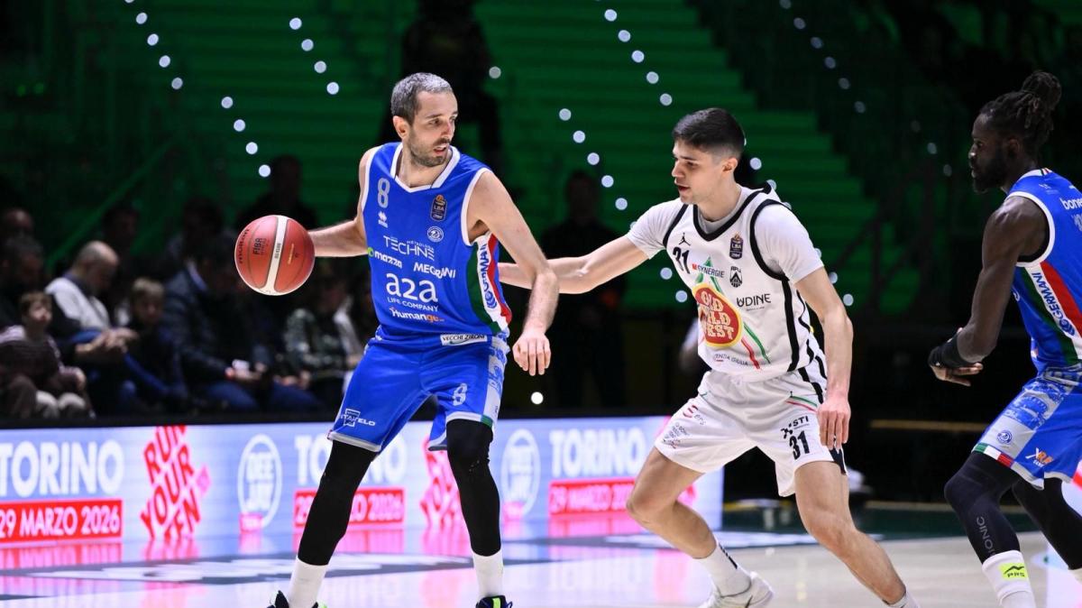 Pallacanestro Brescia-Apu Old Wild West Udine 76-64, LE PAGELLE DEGLI AVVERSARI: Della Valle e Burnell dominanti