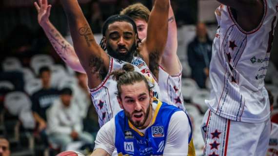 Sella Cento-UEB Cividale 62-79, LE PAGELLE: Mastellari il migliore in una vittoria mai in discussione