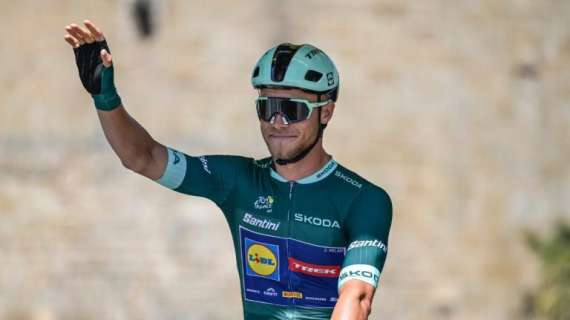 Tour de France, secondo successo per Jonathan Milan: conquista la tappa di Valence