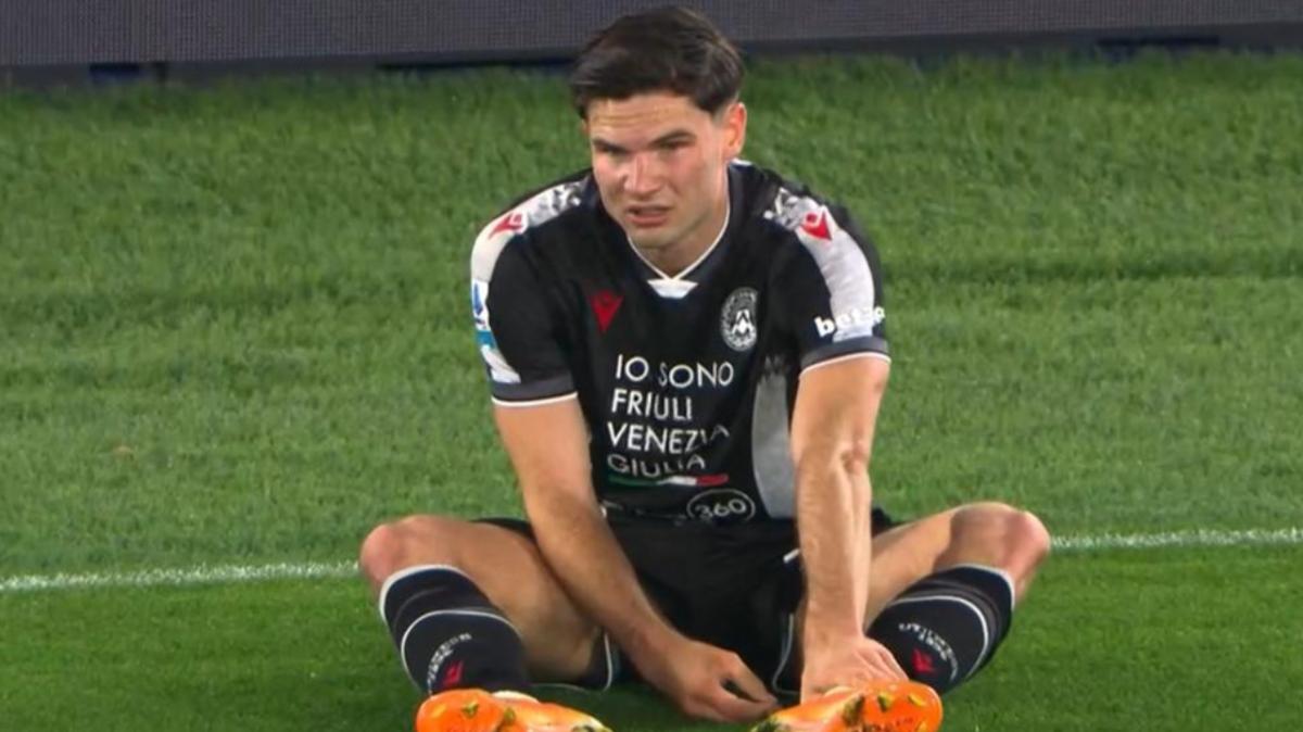 Udinese, problema alla caviglia per Ekkelenkamp: costretto al cambio