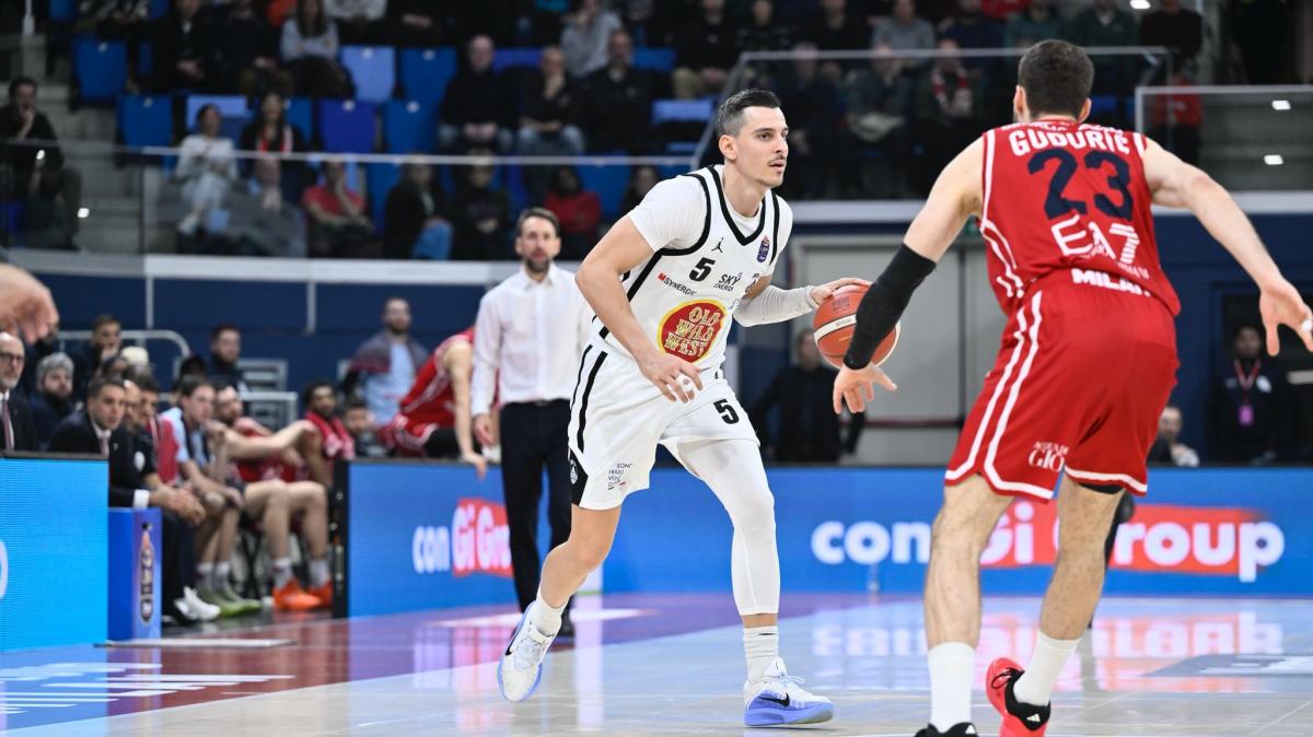 Olimpia Milano-APU Udine 85-84, LE PAGELLE: Calzavara e Alibegovic super. Bianconeri che vanno ad un passo dalla vittoria