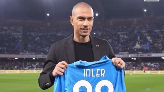 Udinese, il Napoli omaggia l’ex Inler con la maglia azzurra numero 88