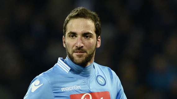 Maxi offerta per Higuain