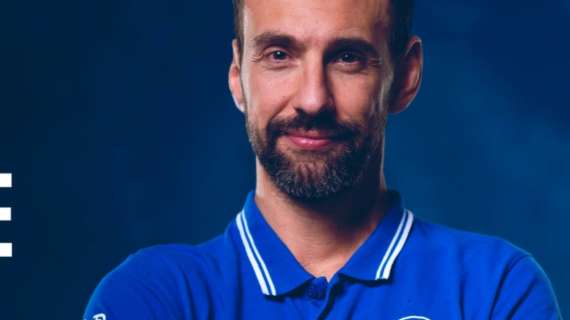 Brescia, è addio con coach Poeta: l'Olimpia Milano e Messina lo attendono