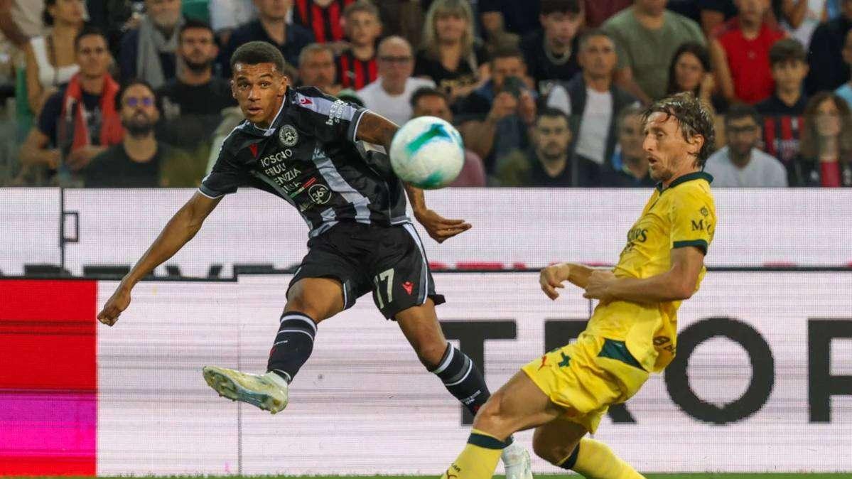 Il Palermo conta di chiudere per Rui Modesto, c'è l'ok dell'Udinese: la formula dell'affare