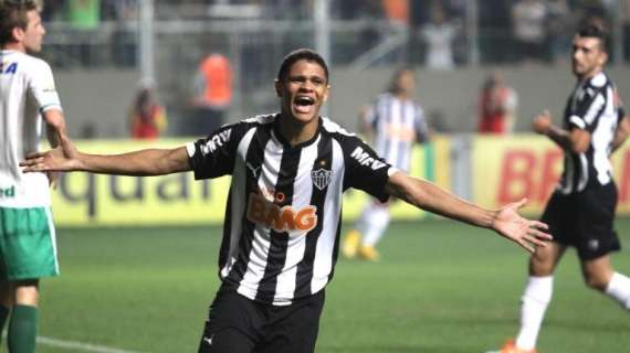 Addio a Douglas Santos: il brasiliano passa a titolo definitivo all'Atletico Mineiro 