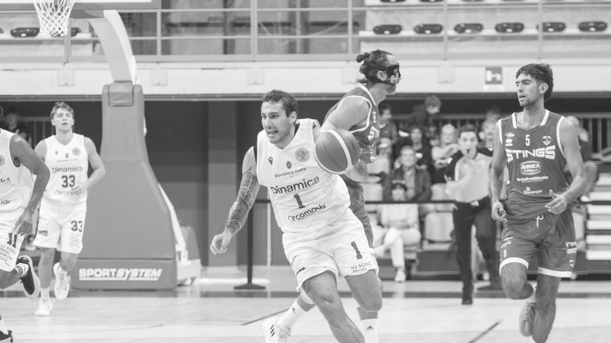 Dinamo Gorizia, domani il derby con Monfalcone. Tomasi: "Sarà una partita difficile; fisicamente stiamo migliorando"