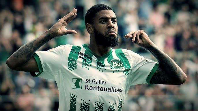 Geubbels verso il Paris Fc: l'attaccante era uno degli obiettivi dell'Udinese per l'attacco