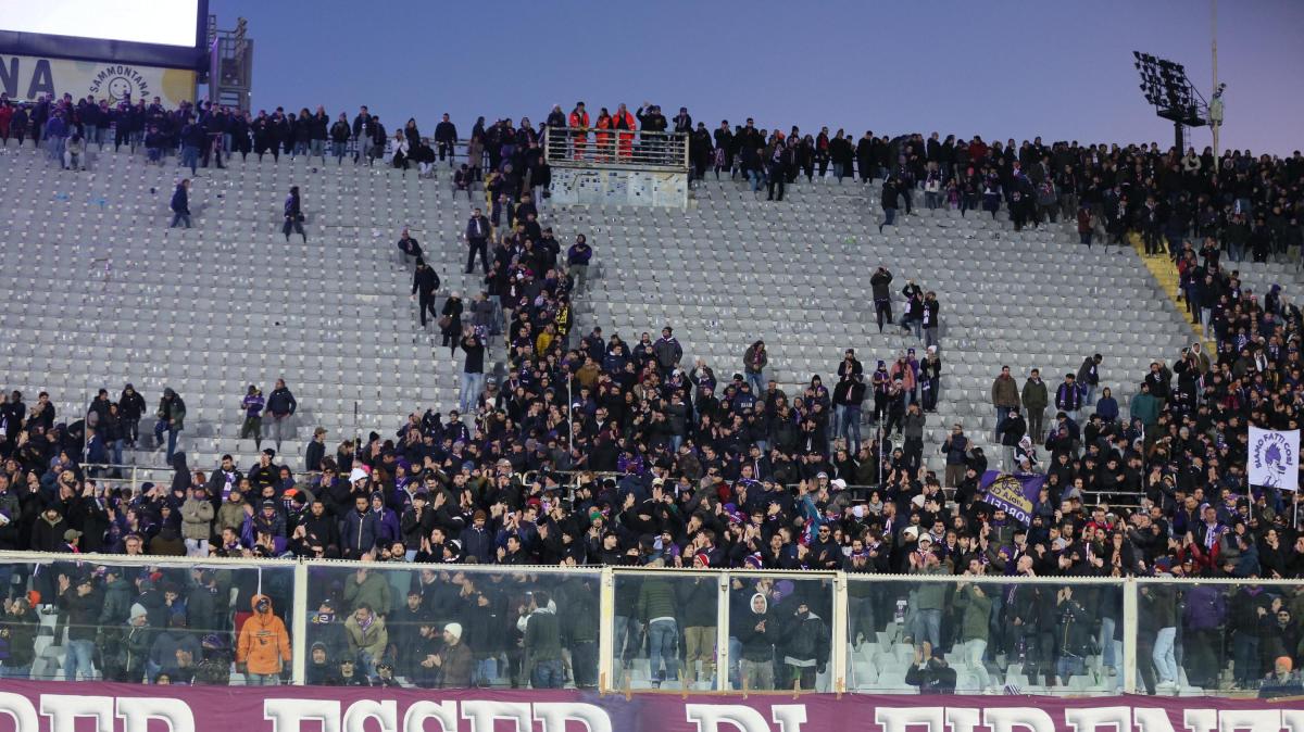 Fiorentina, la Curva Fiesole annuncia uno sciopero per i primi 20' della gara con l'Udinese