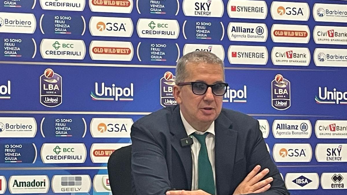 APU Udine-Cantù 95-83, De Raffaele: "Udine ha vinto con merito, pensiamo alla prossima"